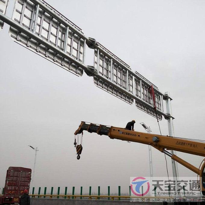 镇江高速公路标志杆厂家 指引着人们安全行驶